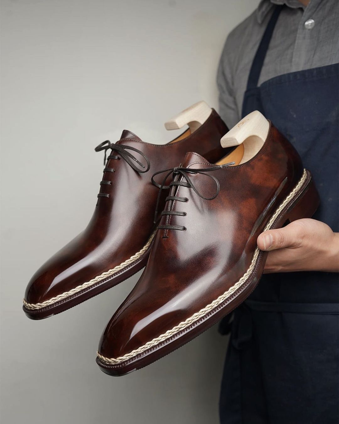 White Orfeo Oxford Shoes  Costoso Italiano
