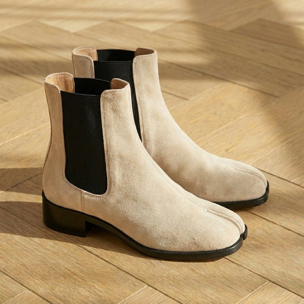 Cream Suede Leather Amino With Split Toe Chelsea Boot