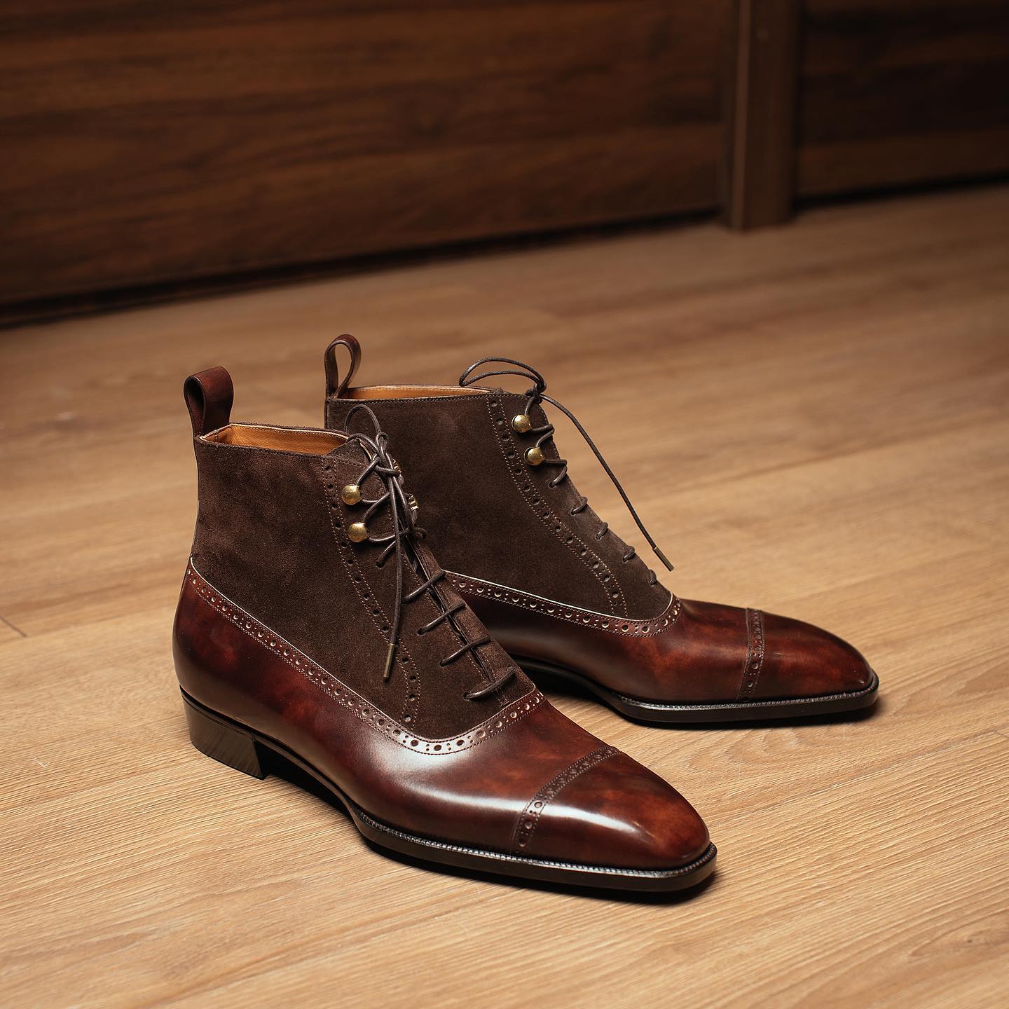 Brown Leather and Suede Orvieto Lace Up Brogue Oxford Boots 