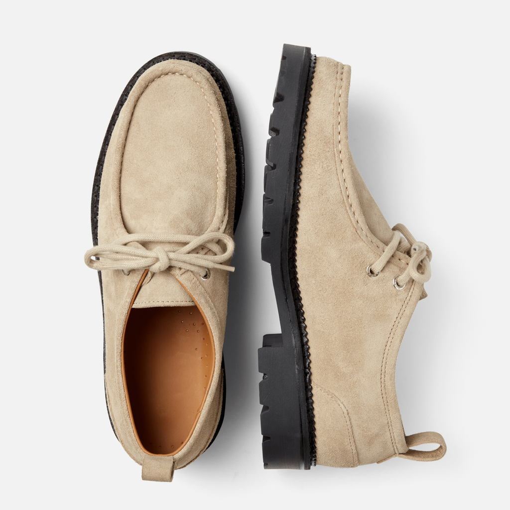 Beige Suede Leather Giorno With Black Sole Boat Shoe : The Dapper Edit