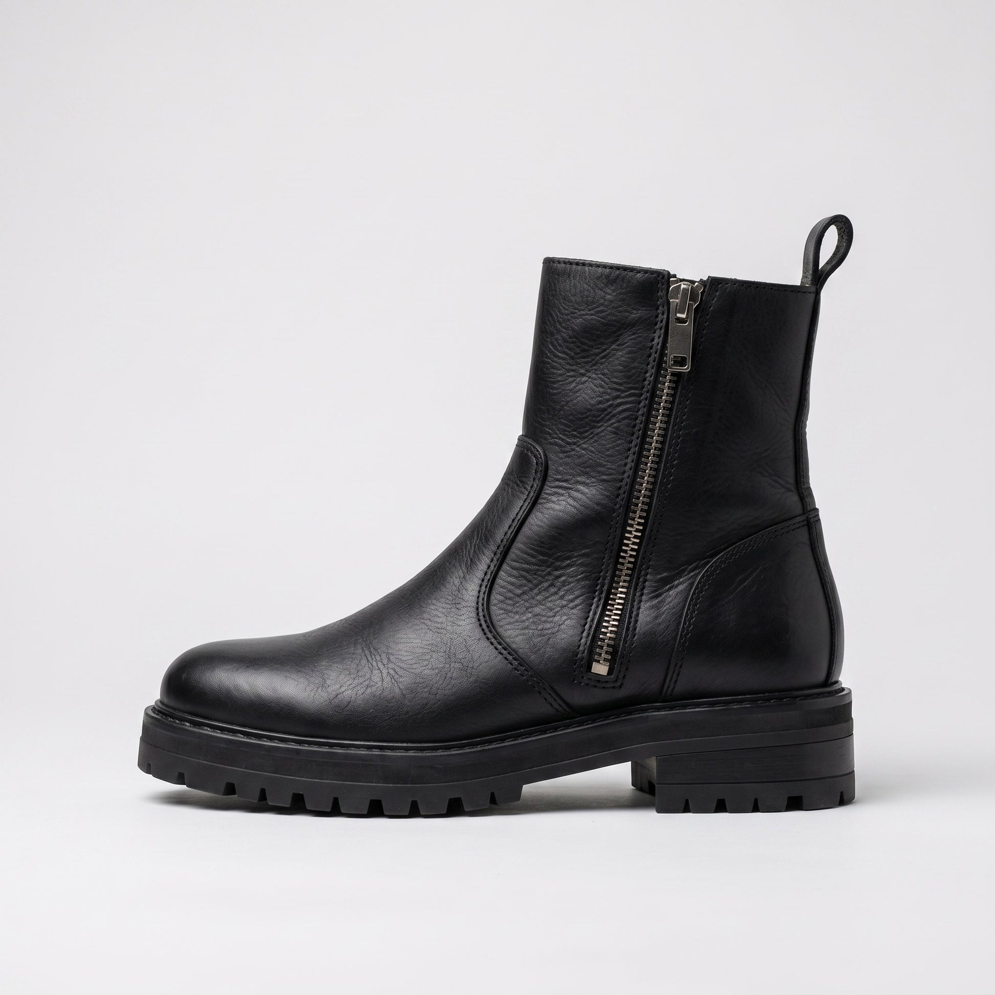 Luxury Edition - Artisian Made Black Italian Leather Amantea Zipper Boots