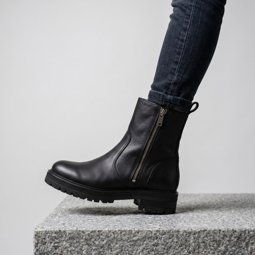 Luxury Edition - Artisian Made Black Italian Leather Amantea Zipper Boots