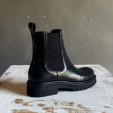 Black Leather Ampelio With Thick Sole Chelsea Boot