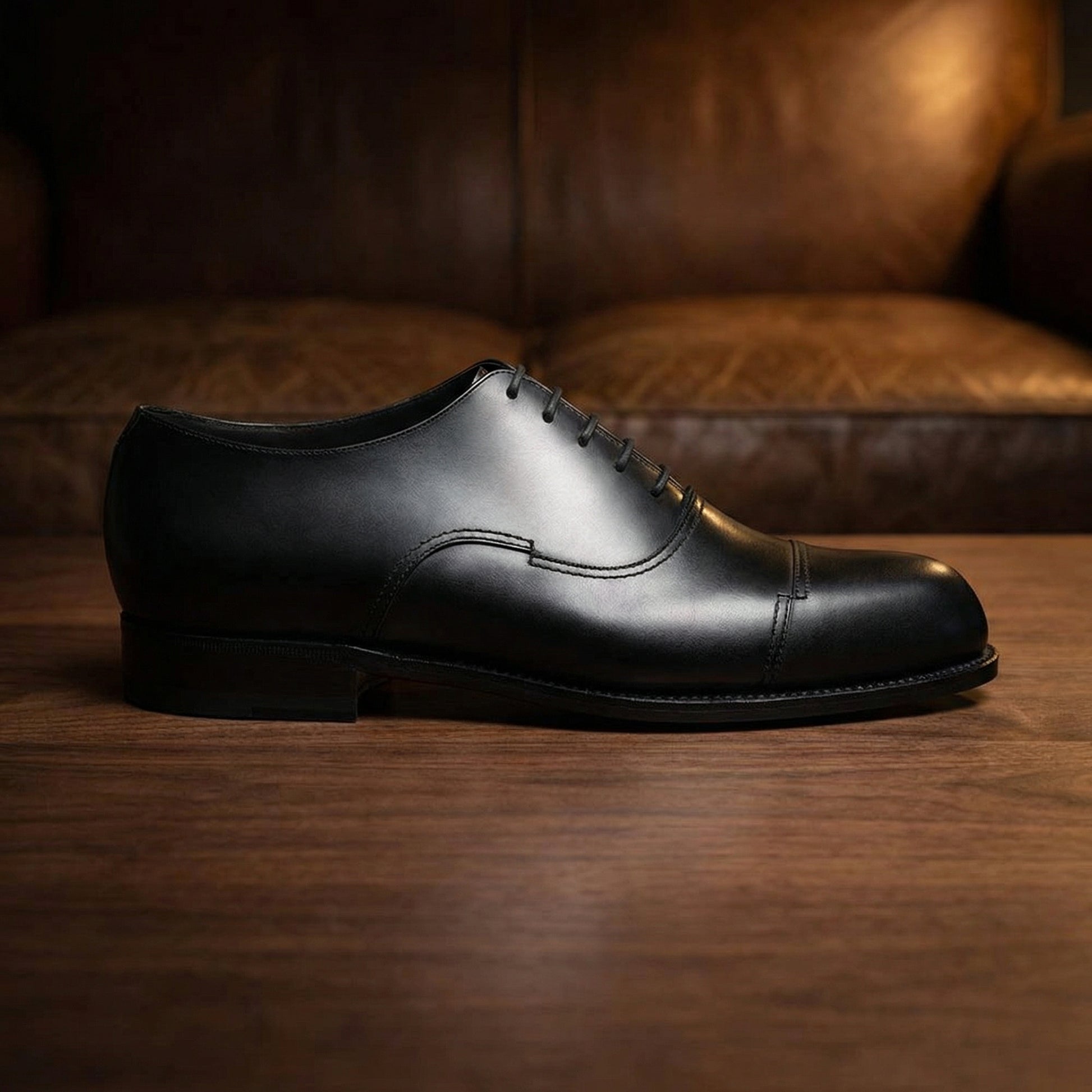 Black Leather Broxtowe Balmoral Oxfords: The Royale Collection