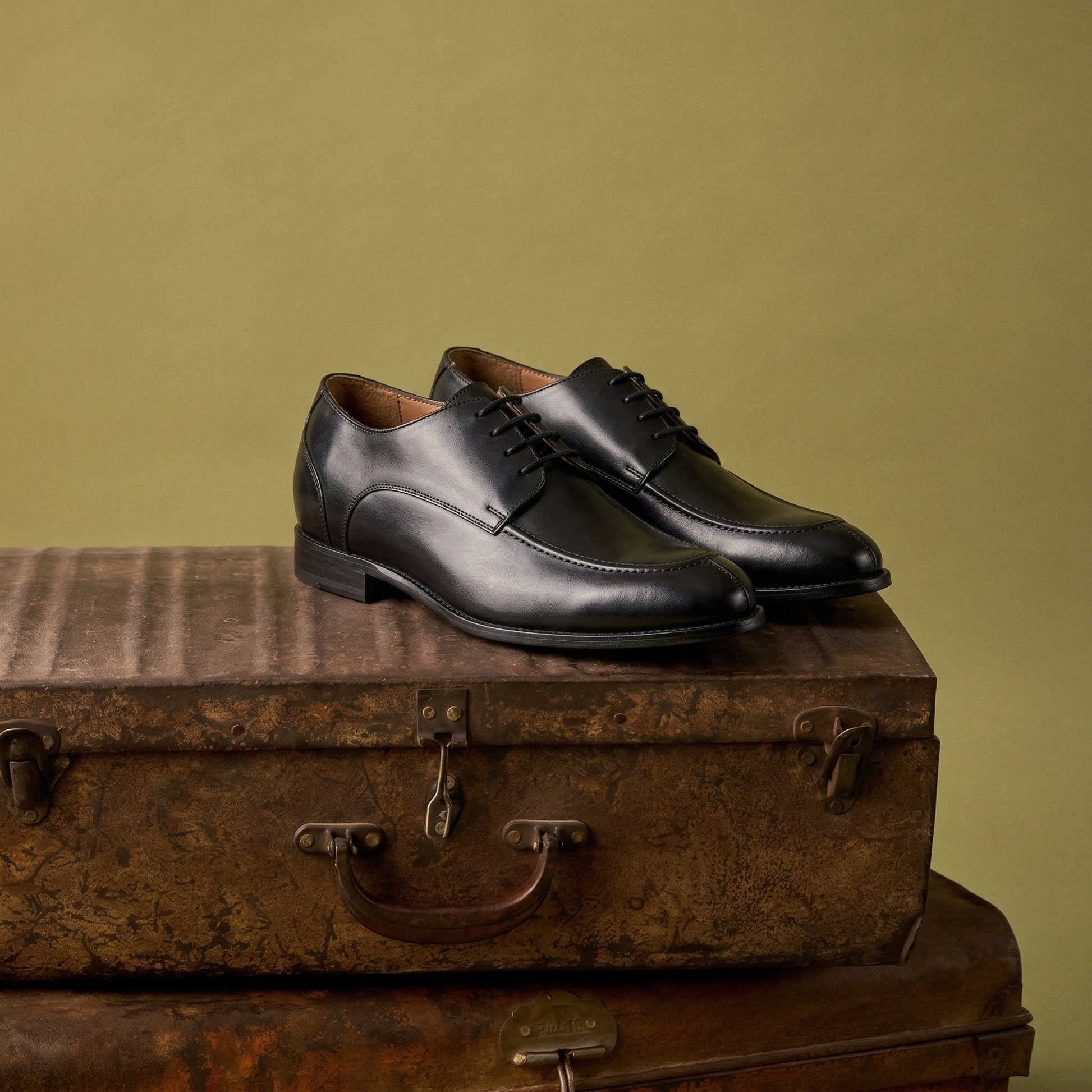 Height Increasing Black Leather Conglet Chunky Derby Shoes