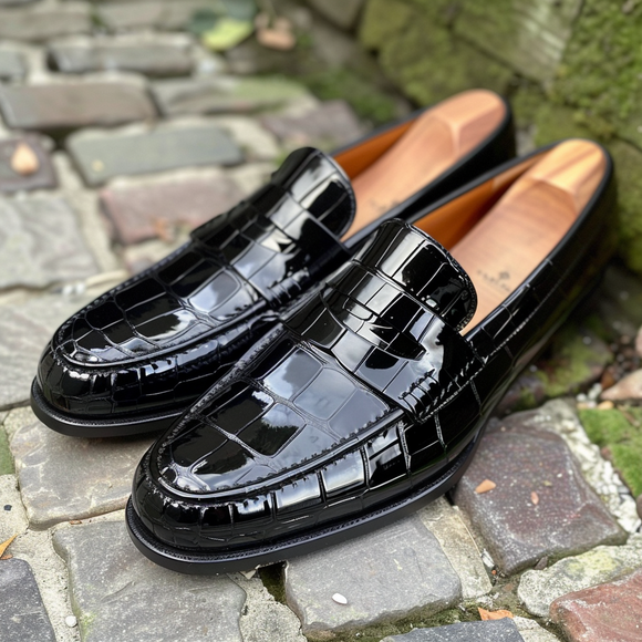 Black Croc Print Leather Amelio Loafers