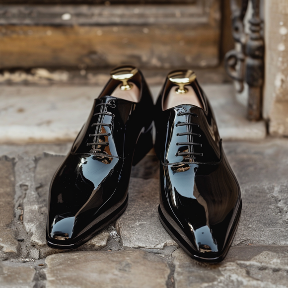 Black Patent Leather Desiderio Lace Up Pointed Oxford Shoes