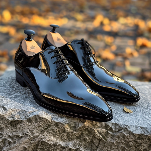Black Patent Leather Dionisio Lace Up Pointed Oxford Shoes
