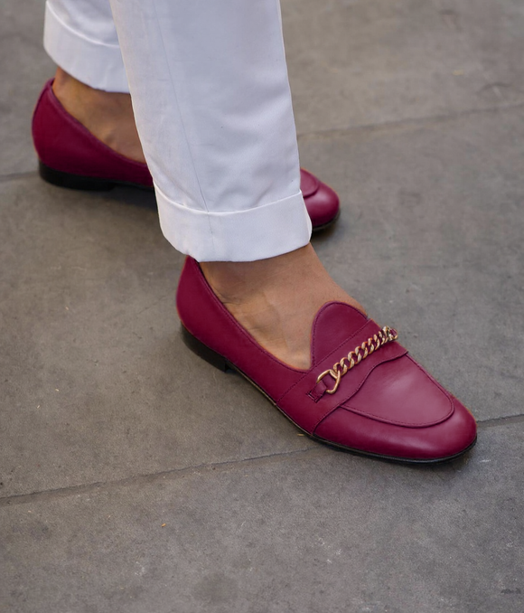 Burgundy Leather Guida Loafers With Chain