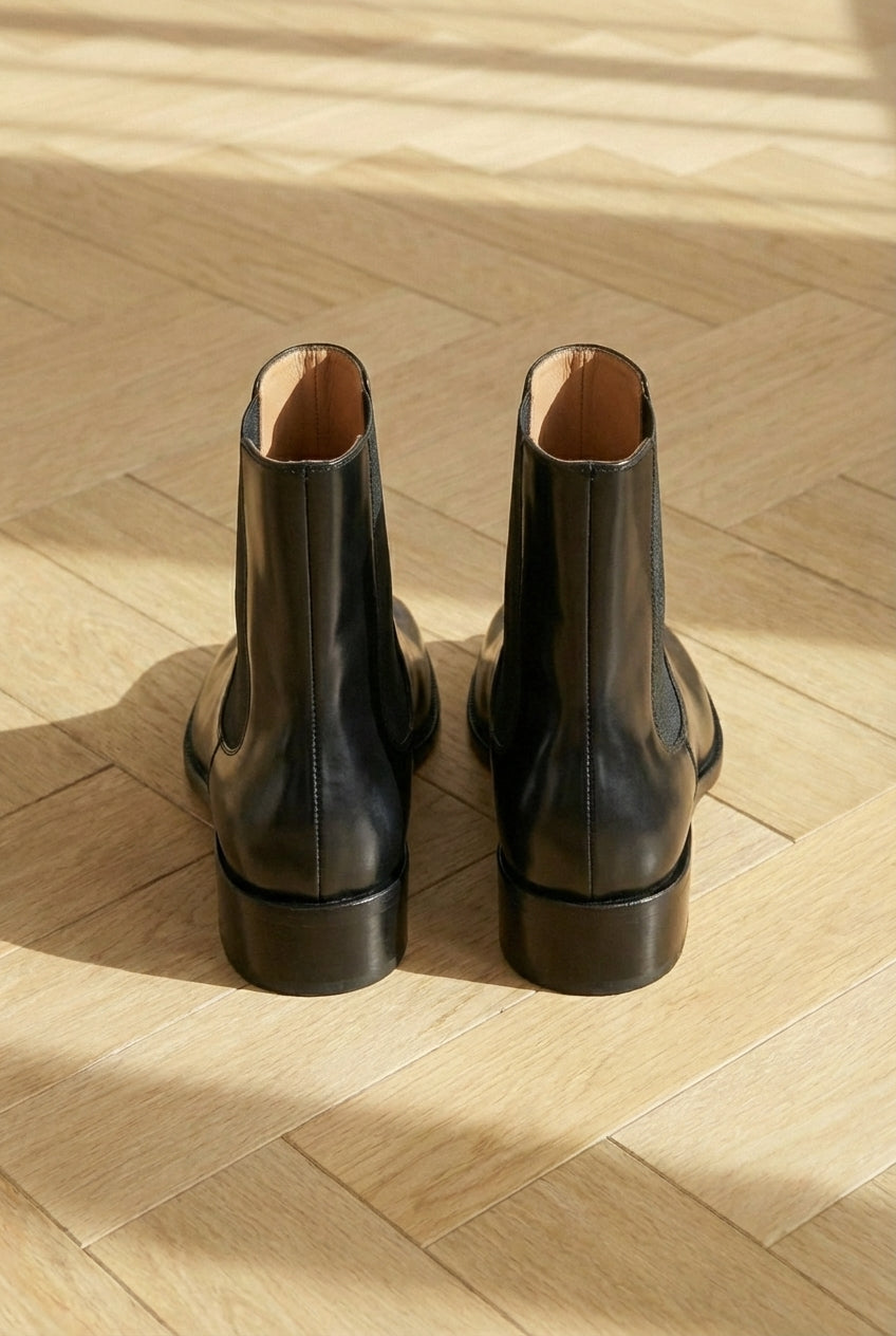 Black Leather Amino With Split Toe Chelsea Boot