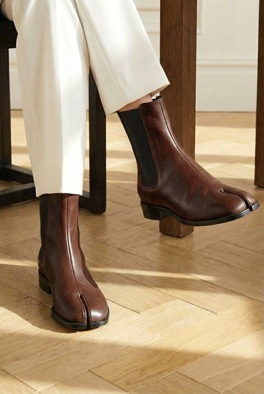 Brown Leather Amino With Split Toe Chelsea Boot