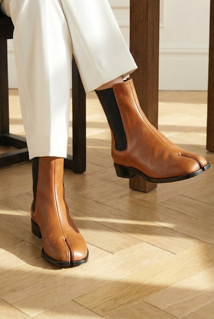 Tan Leather Amino With Split Toe Chelsea Boot