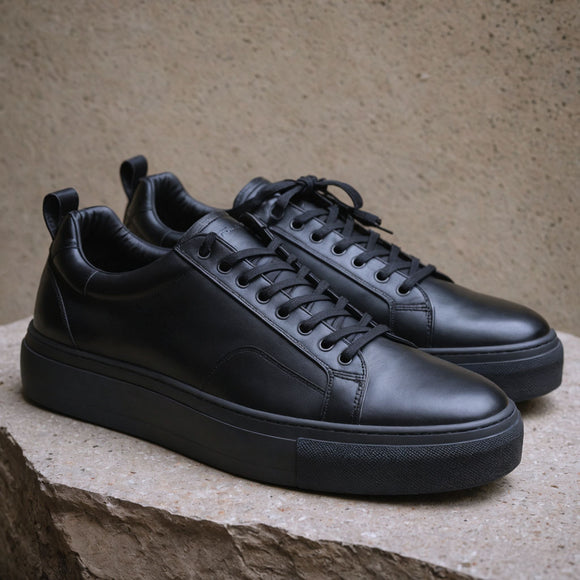 Black Leather Cosma With Thick Sole Sneakers