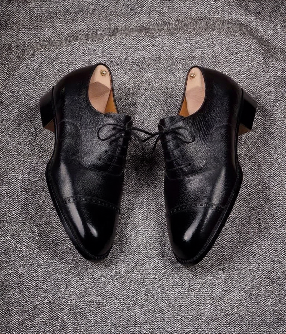 Black Leather Vinto Brogue Toe Cap Oxford Shoes