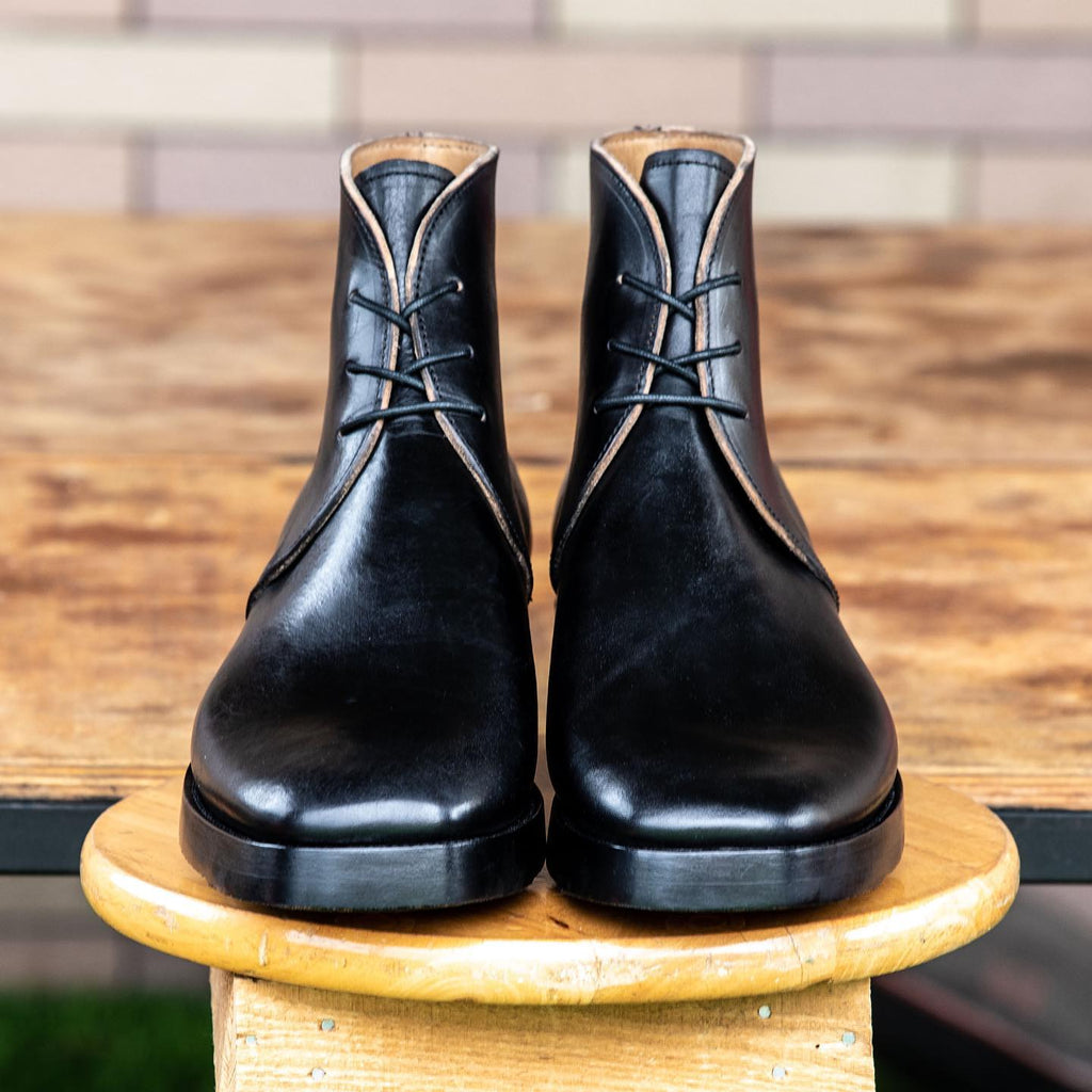 Black Leather Fylde Lace Up Chukka Boots