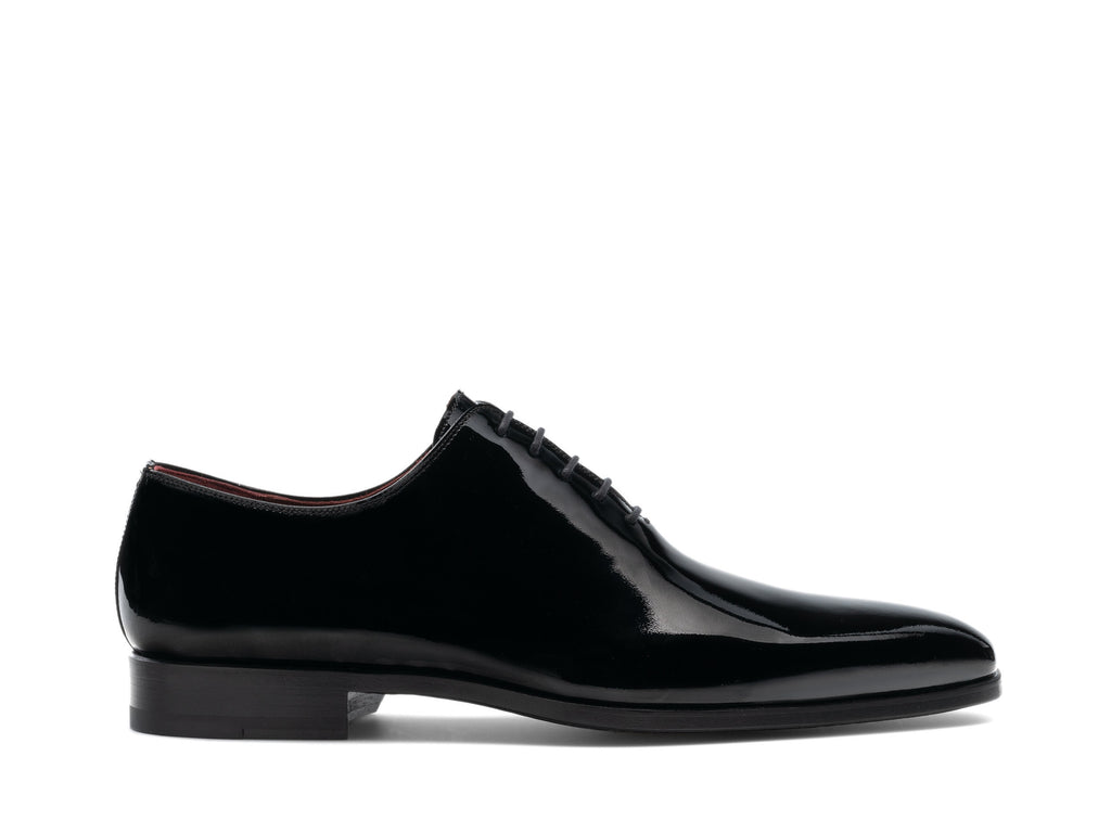Black Patent Leather Bucoli Whole Cut Lace Up Oxfords