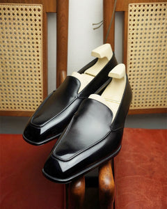 Black Leather Corisande Loafers