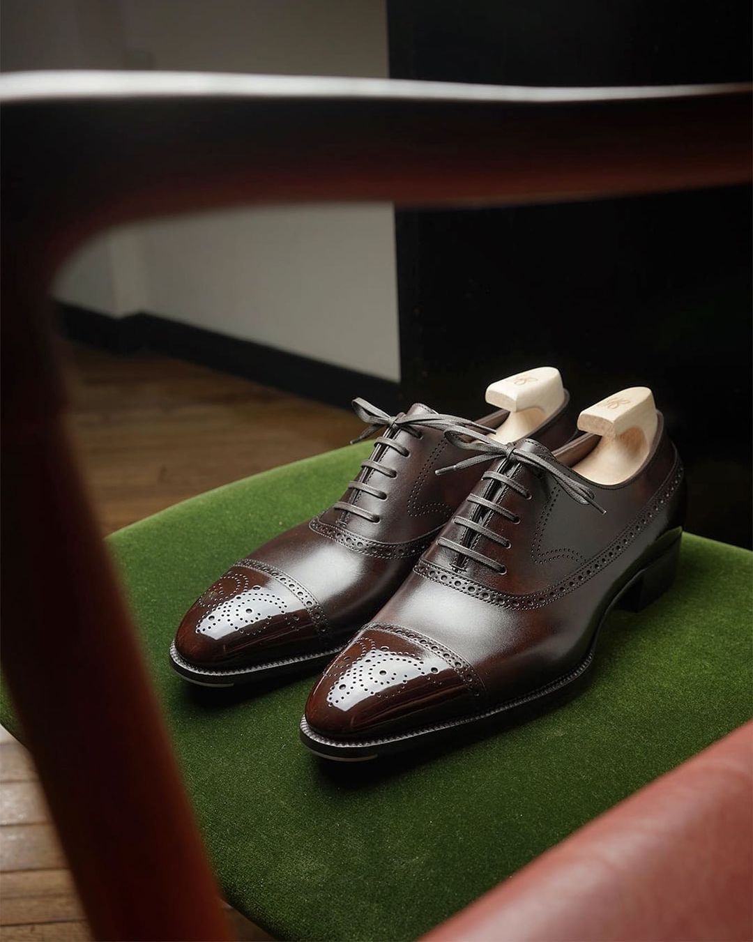 Brown Leather Vasilisa Toe Cap Oxfords 