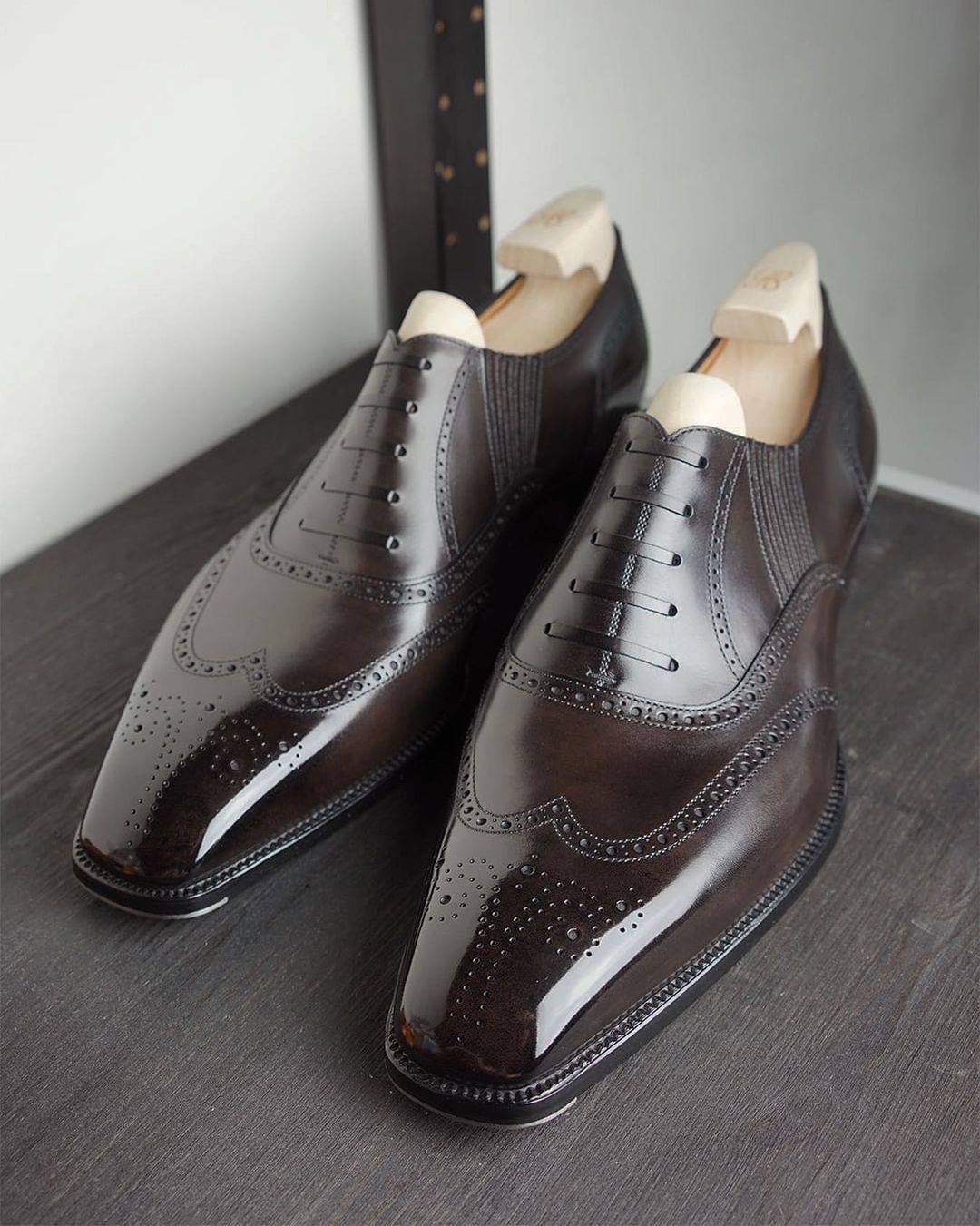 Brown Leather Bosset Brogue Wingtip Oxfords 