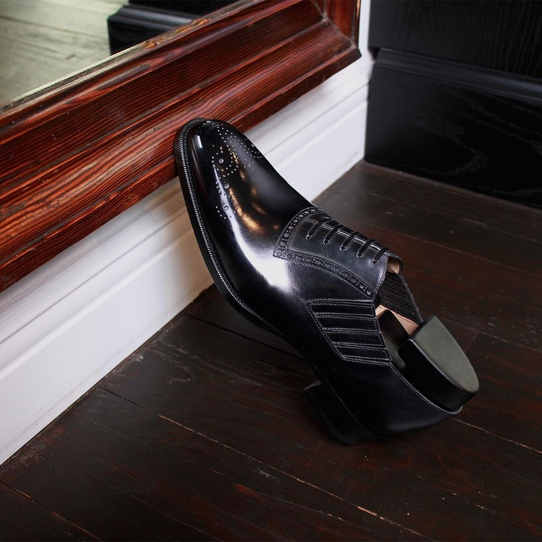 Black Leather Davos Opera Oxfords