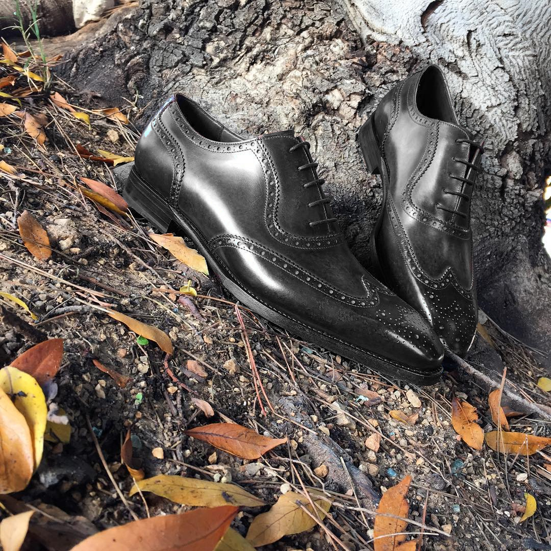 Black Leather Guarda Brogue Wingtip Oxfords 